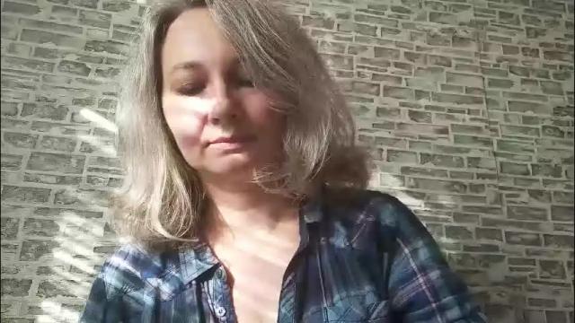 Image 7 of edithmanning Stream on Chaturbate on 1 month ago