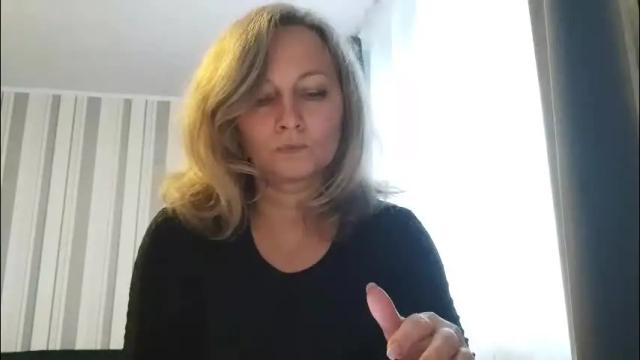 Image 11 of edithmanning Stream on Chaturbate on 9 days ago