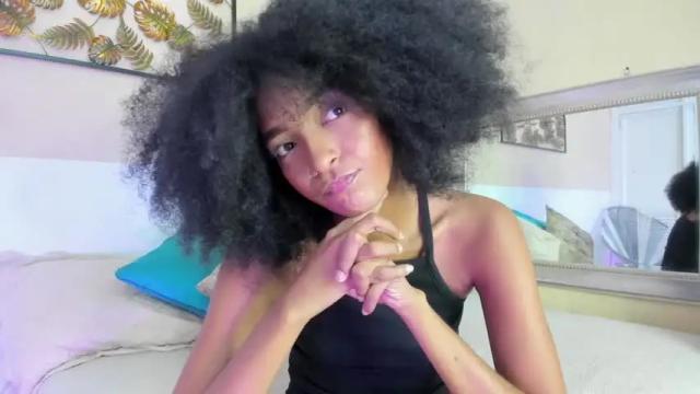 Image 2 of edna_tapia Stream on Chaturbate on 14 months ago