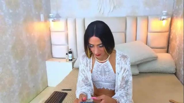 Image 2 of ednajarath Stream on Chaturbate on 1 month ago