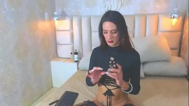 Image 12 of ednajarath Stream on Chaturbate on 27 days ago