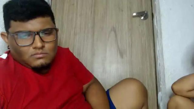 Image 12 of edwintokens Stream on Chaturbate on 18 months ago