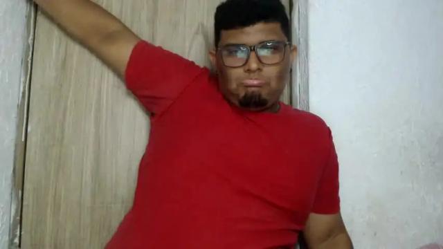 Image 2 of edwintokens Stream on Chaturbate on 18 months ago