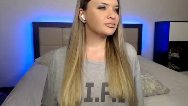 Thumbnail 1, eelena4kiss's Stream at Chaturbate, 13 months ago