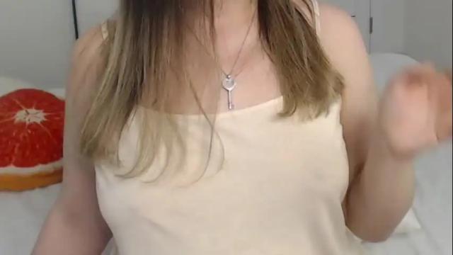 Image 7 of eelena4kiss Stream on Chaturbate on 15 days ago