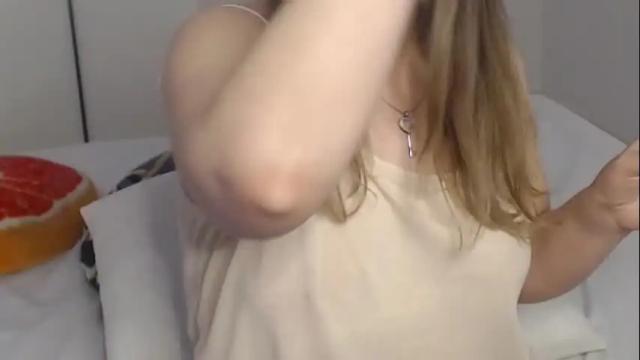 Image 10 of eelena4kiss Stream on Chaturbate on 10 days ago