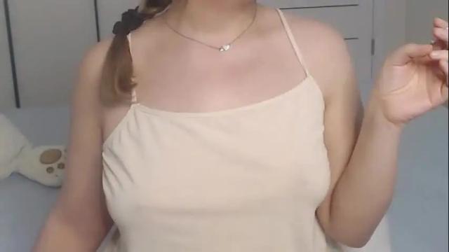 Image 4 of eelena4kiss Stream on Chaturbate on 1 month ago