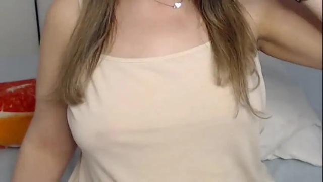 Image 10 of eelena4kiss Stream on Chaturbate on 27 days ago