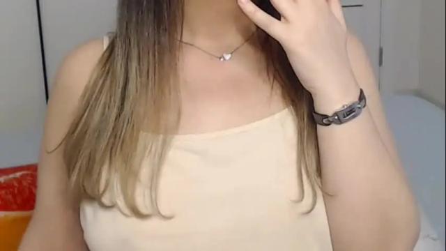 Image 6 of eelena4kiss Stream on Chaturbate on 27 days ago