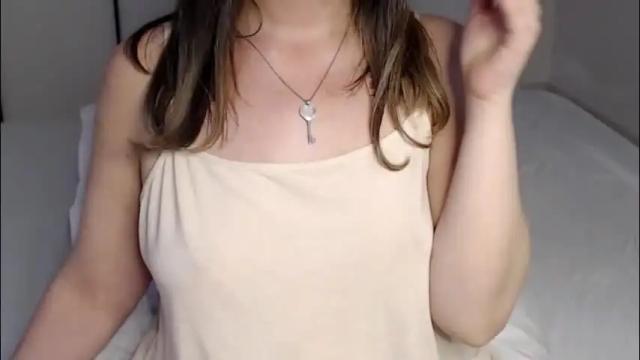 Image 7 of eelena4kiss Stream on Chaturbate on 1 month ago