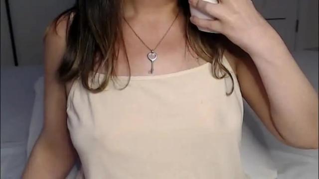 Image 8 of eelena4kiss Stream on Chaturbate on 22 days ago