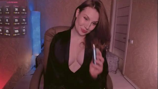 Image 7 of eesmaaarr Stream on Chaturbate on 26 days ago