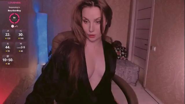 Image 8 of eesmaaarr Stream on Chaturbate on 26 days ago