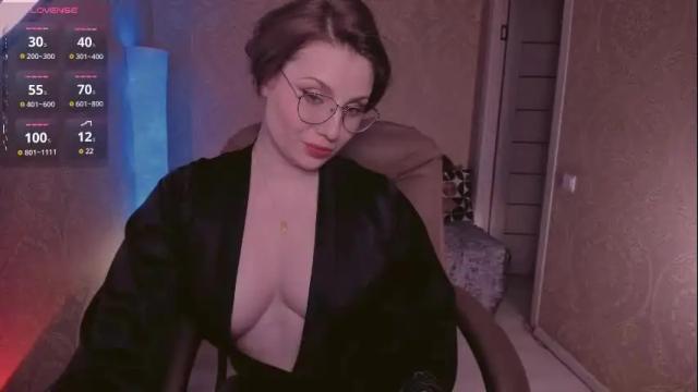 Image 12 of eesmaaarr Stream on Chaturbate on 11 days ago