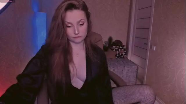 Image 2 of eesmaaarr Stream on Chaturbate on 4 days ago