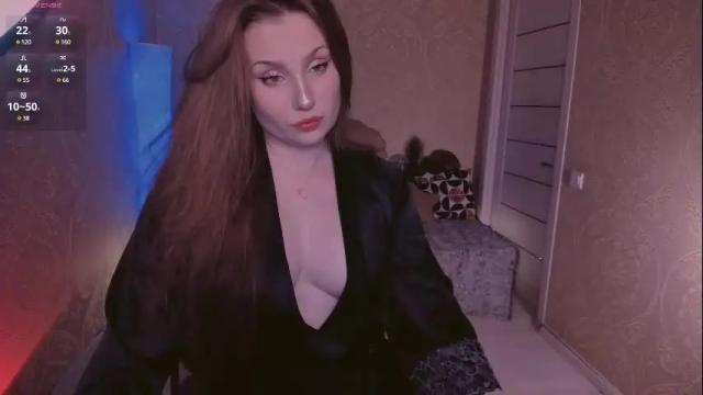 Image 3 of eesmaaarr Stream on Chaturbate on 4 days ago