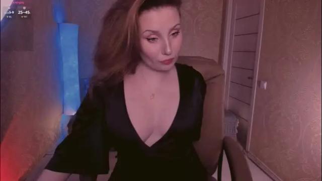 Image 10 of eesmaaarr Stream on Chaturbate on 1 month ago