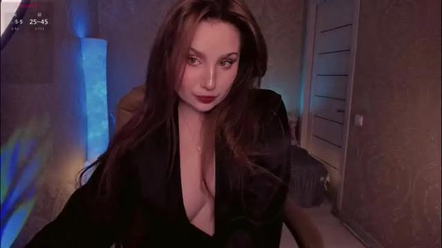 Image 10 of eesmaaarr Stream on Chaturbate on 1 month ago