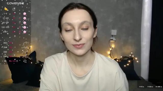 Image 4 of effy_gray Stream on Chaturbate on 3 months ago