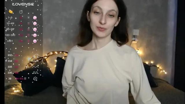 Image 8 of effy_gray Stream on Chaturbate on 2 months ago