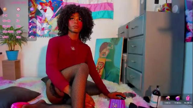Image 2 of effy_marinn Stream on Chaturbate on 27 days ago