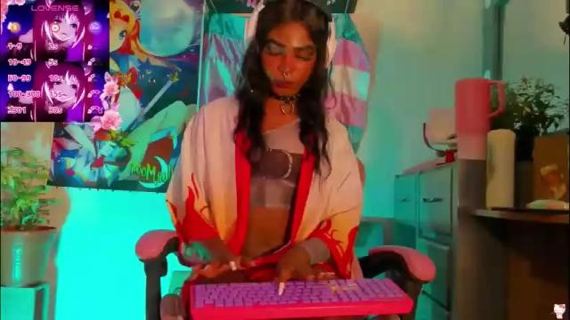 Image 10 of effy_marinn Stream on Chaturbate on 1 month ago