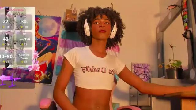 Image 2 of effy_marinn Stream on Chaturbate on 1 month ago