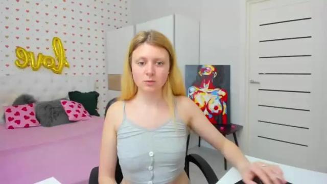 Image 11 of effyangel Stream on Chaturbate on 13 months ago