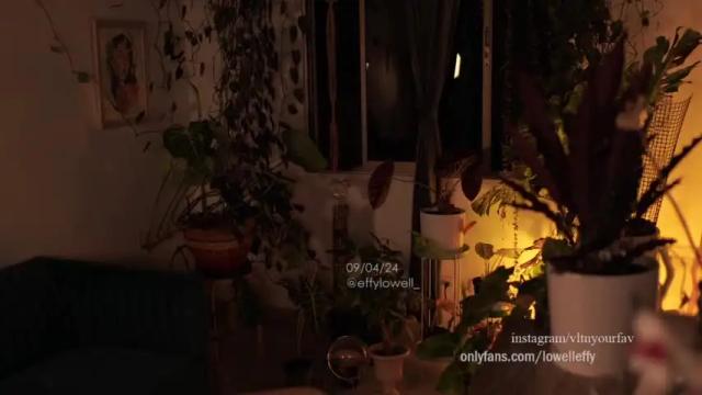 Image 2 of effylowell_ Stream on Chaturbate on 13 months ago
