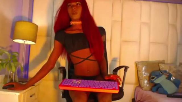 Image 11 of effymarinn1 Stream on Chaturbate on 16 months ago