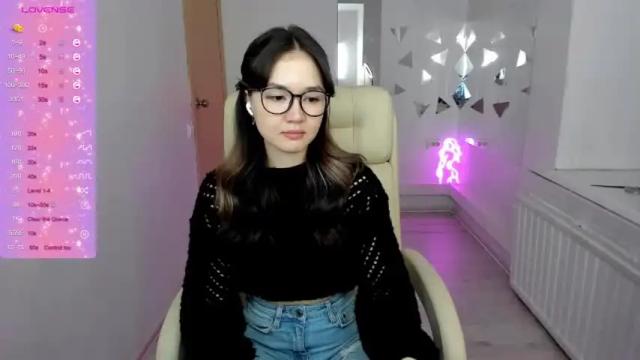 Image 6 of efulia_wood Stream on Chaturbate on 21 months ago