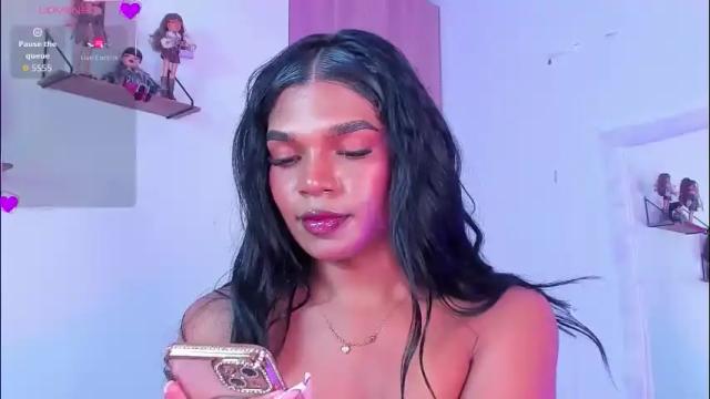 Image 7 of eiimy_ray_ Stream on Chaturbate on 2 months ago