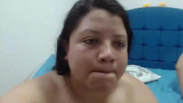 Image 4 of eileenandmaite Stream on Chaturbate on 15 months ago