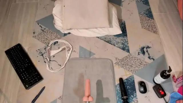 Image 12 of eilin_clio Stream on Chaturbate on 1 month ago