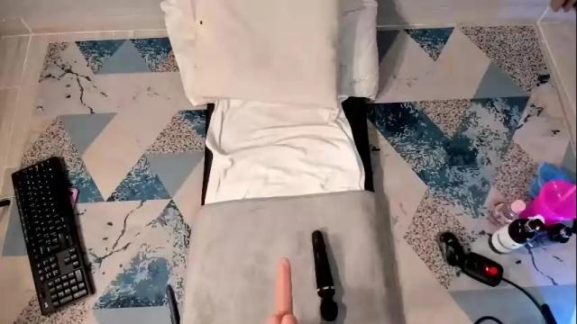 Image 12 of eilin_clio Stream on Chaturbate on 1 month ago