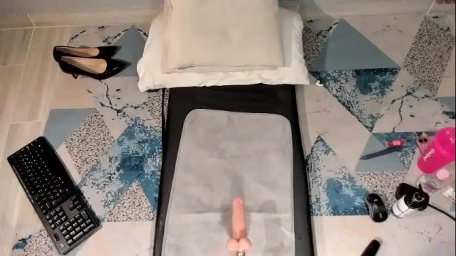Image 7 of eilin_clio Stream on Chaturbate on 1 month ago