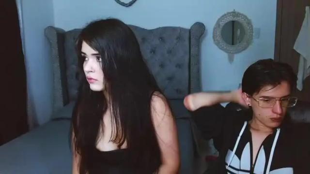 Image 3 of eimy_andres Stream on Chaturbate on 12 months ago