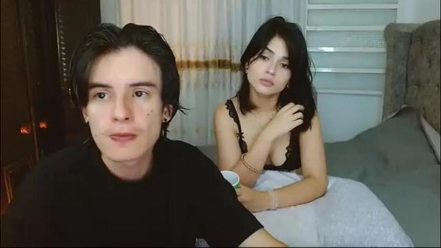 Image 2 of eimy_andres Stream on Chaturbate on 1 month ago