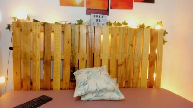 Image 3 of eimy_sexygirl Stream on Chaturbate on 15 months ago