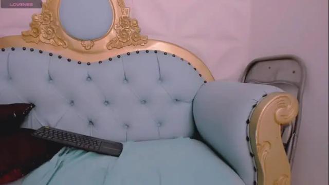 Image 8 of eimy_skinny Stream on Chaturbate on 24 days ago