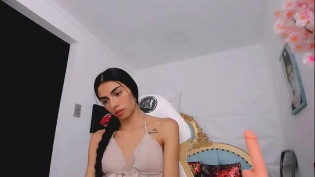 Image 8 of eimy_skinny Stream on Chaturbate on 21 days ago