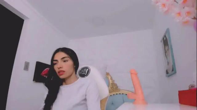 Image 8 of eimy_skinny Stream on Chaturbate on 2 days ago