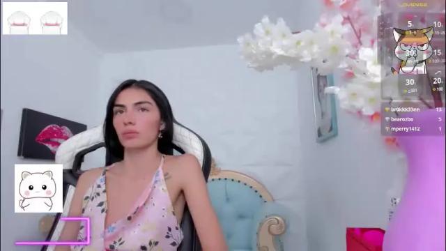 Image 3 of eimy_skinny Stream on Chaturbate on 2 months ago