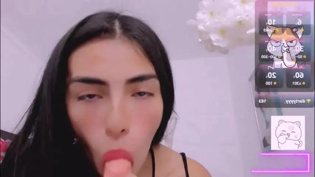 Image 12 of eimy_skinny Stream on Chaturbate on 2 months ago