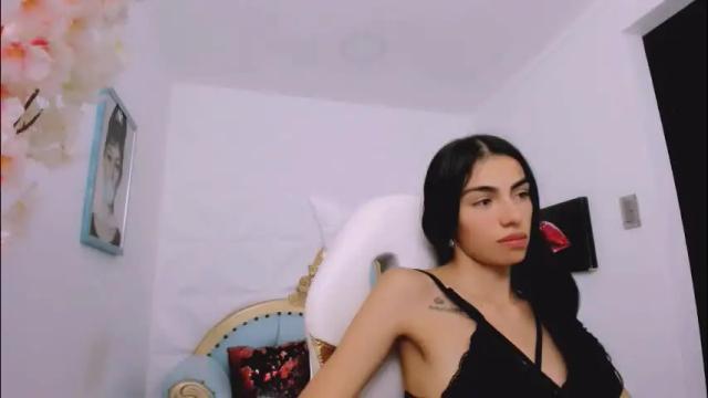 Image 2 of eimy_skinny Stream on Chaturbate on 2 months ago