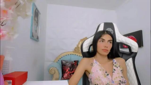 Image 2 of eimy_skinny Stream on Chaturbate on 2 months ago