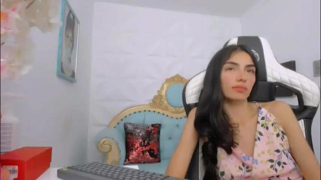 Image 6 of eimy_skinny Stream on Chaturbate on 2 months ago