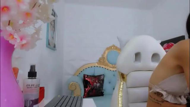 Image 4 of eimy_skinny Stream on Chaturbate on 2 months ago