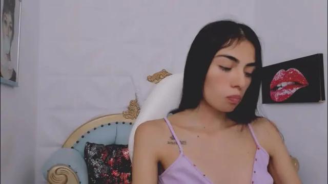 Image 7 of eimy_skinny Stream on Chaturbate on 2 months ago