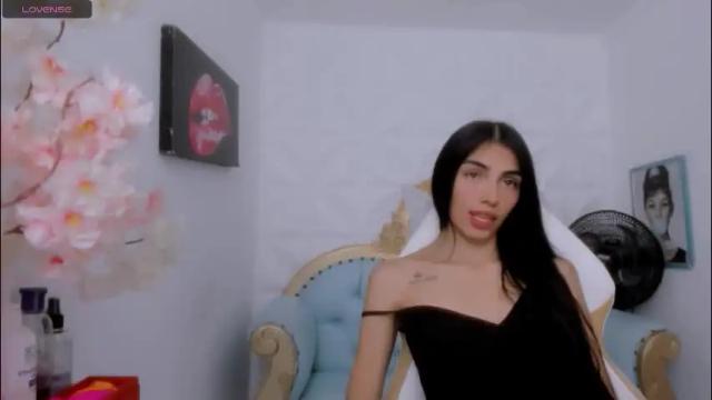 Image 3 of eimy_skinny Stream on Chaturbate on 5 days ago